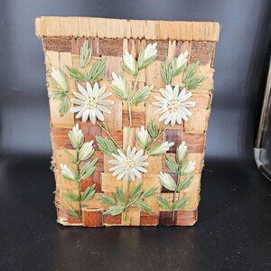 Wicker Woven Garbage Trash Can Basket Plant Holder Dried Floral Design Lined 11